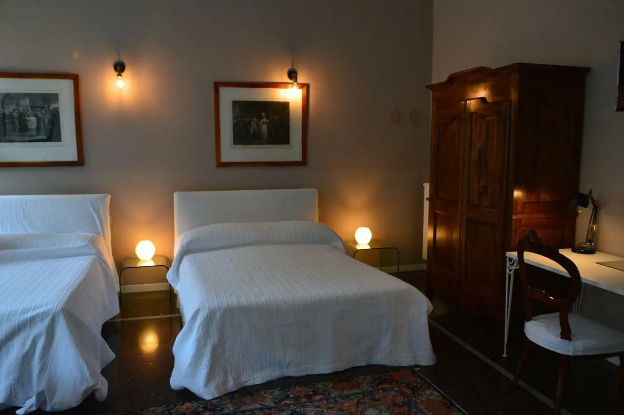 Guest house Family Luxury Rooms Genoa